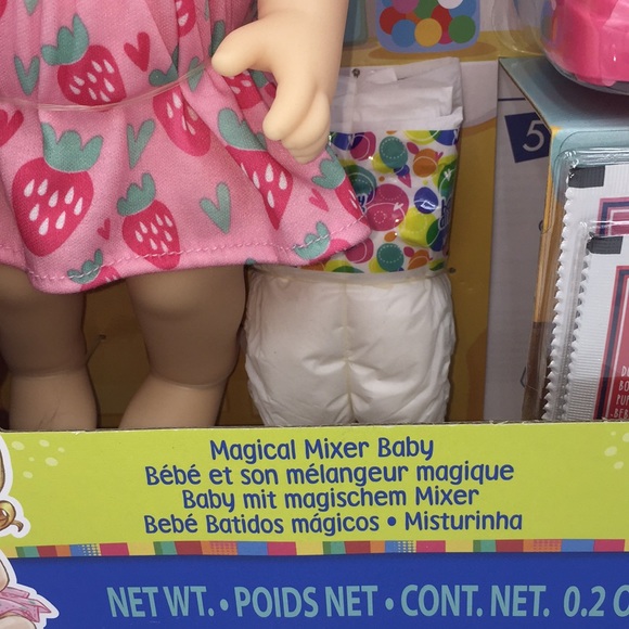 Baby Alive Strawberry Shake Magical Mixer Interactive Baby Doll with Ble… - Picture 5 of 12